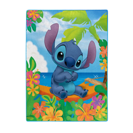 Disney Lilo & Stitch - Chillin Stitch Blanket