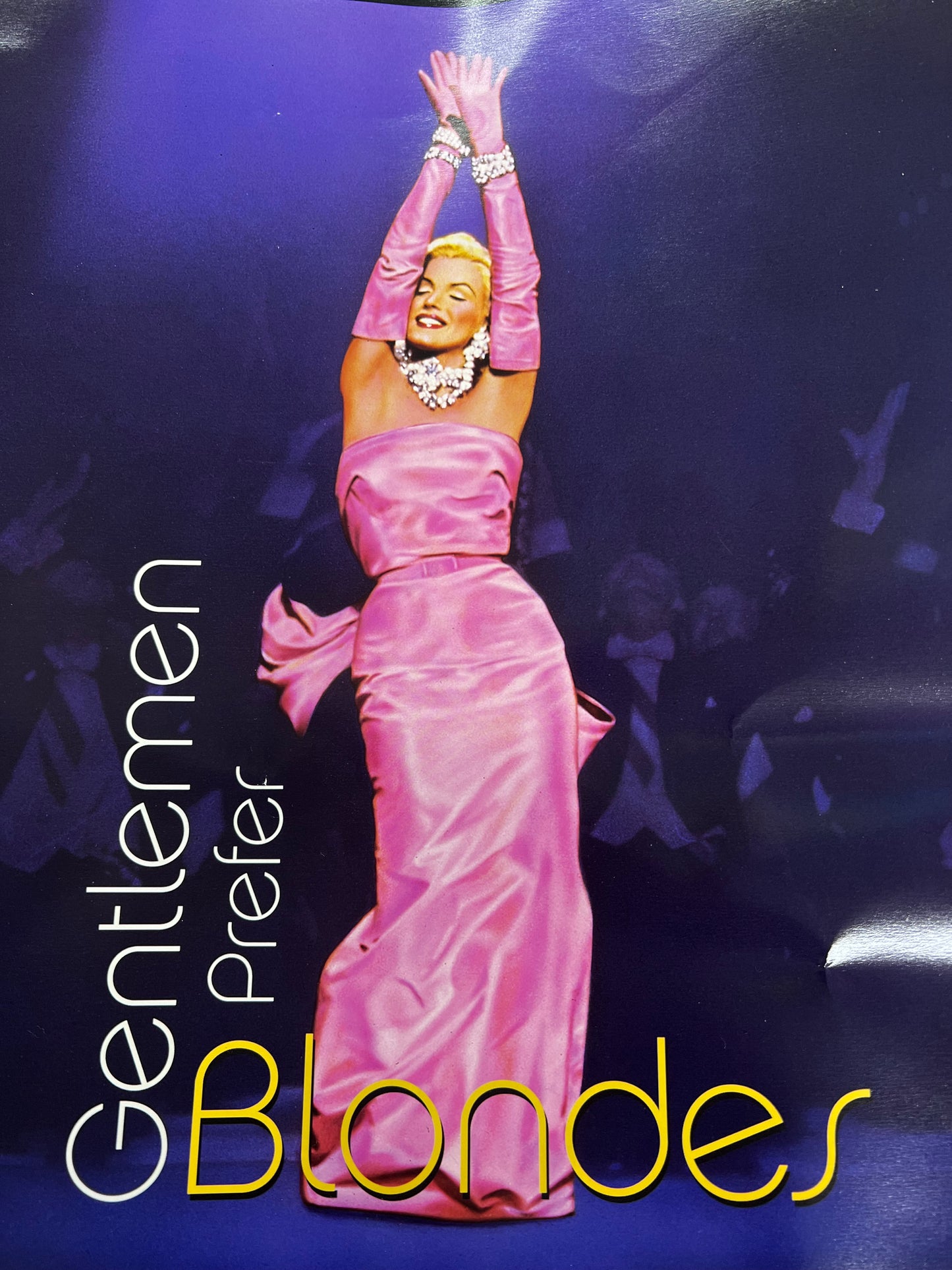 JPI Marilyn Monroe - GENTLEMAN PREFER BLONDES PINK - Queen Blanket