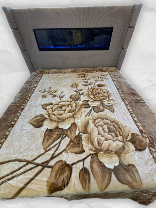 BM107 Solaron Blanket Korean Mink - Roses on a Vine Brown