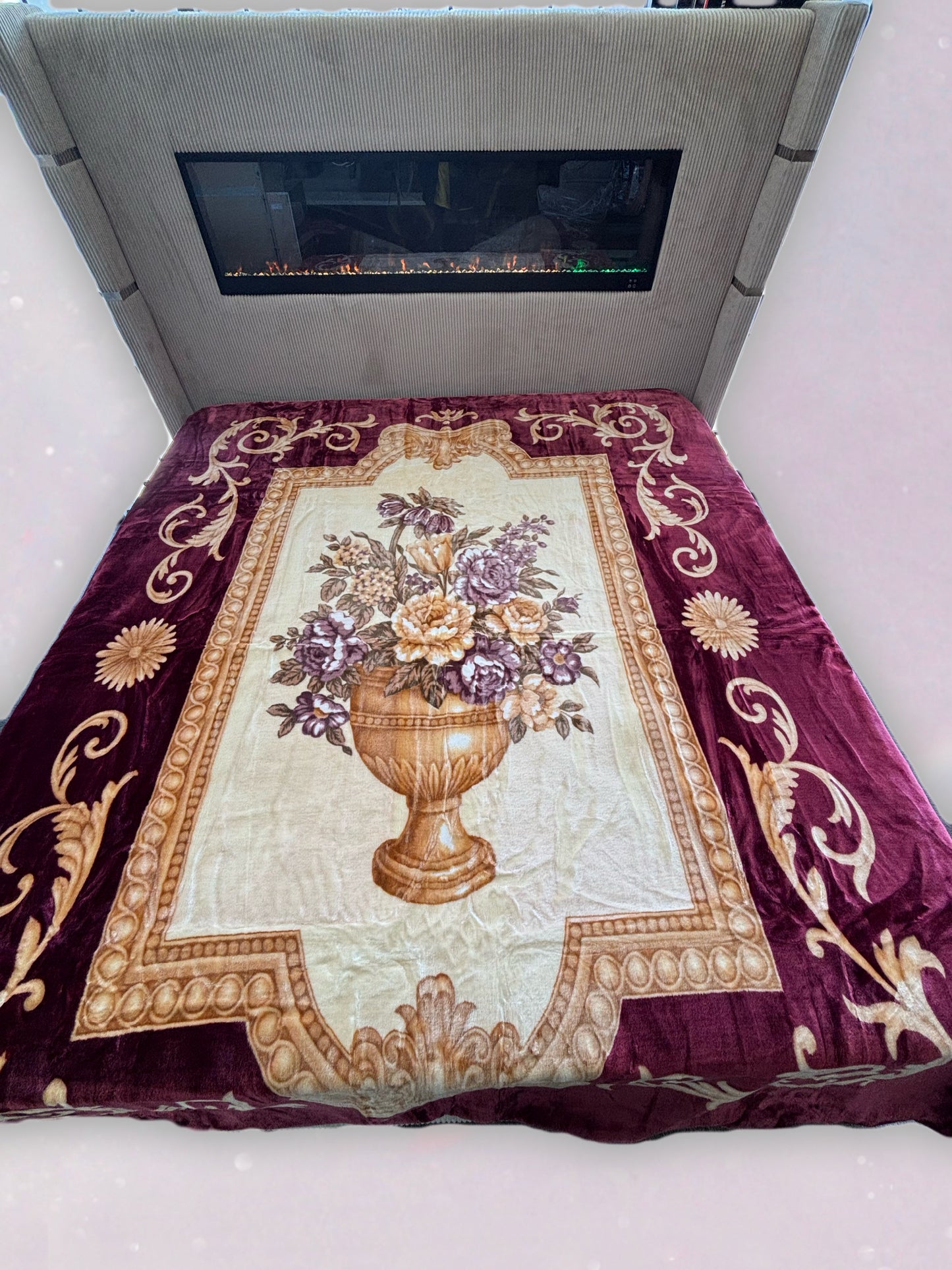 BM108 Solaron Blanket Korean Mink - Flower Bouquet Burgundy