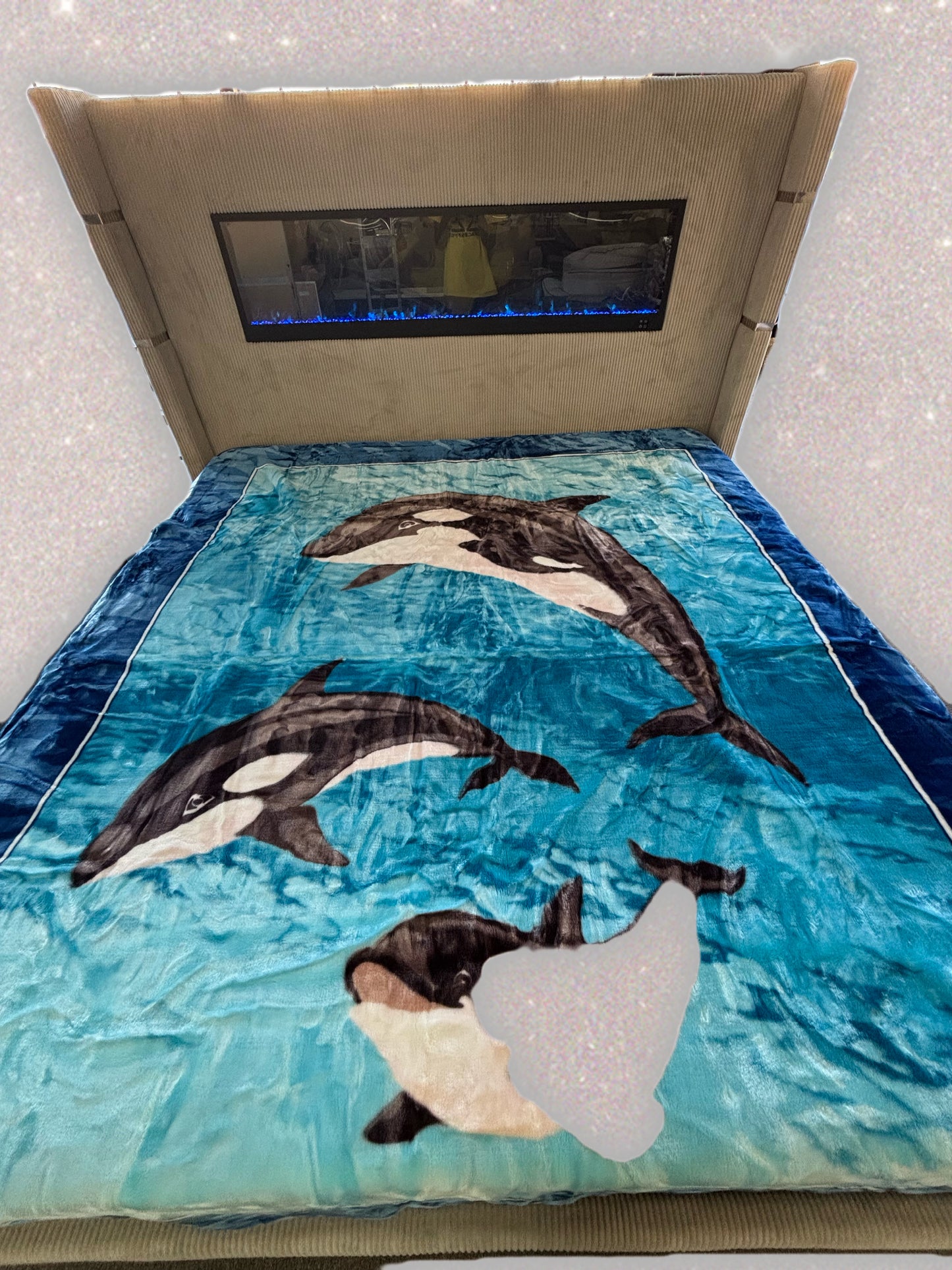BM121 Solaron Blanket Korean Mink - Killer Whale Blue