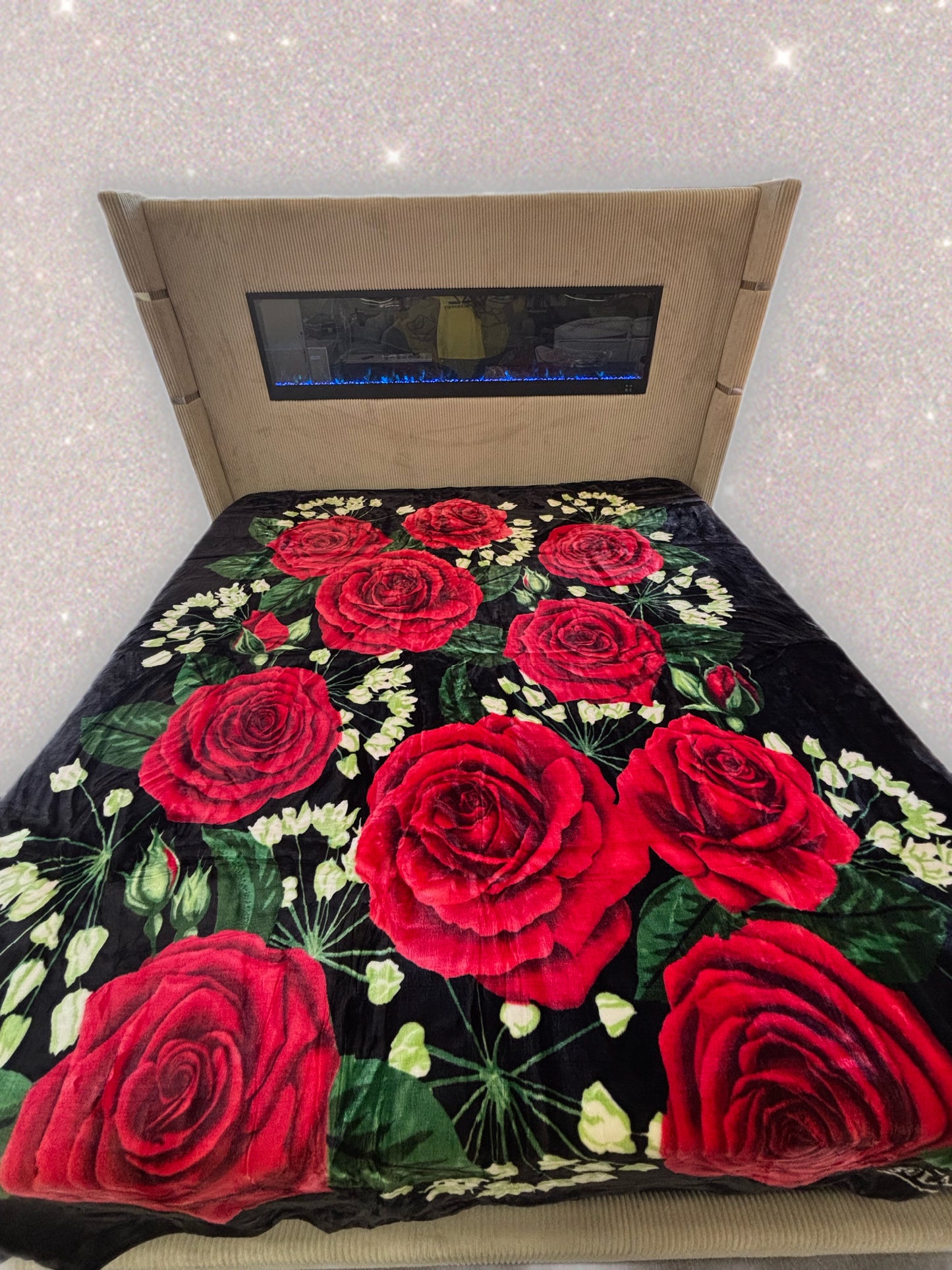 BM276 Solaron Blanket Korean Mink - Red Roses Black