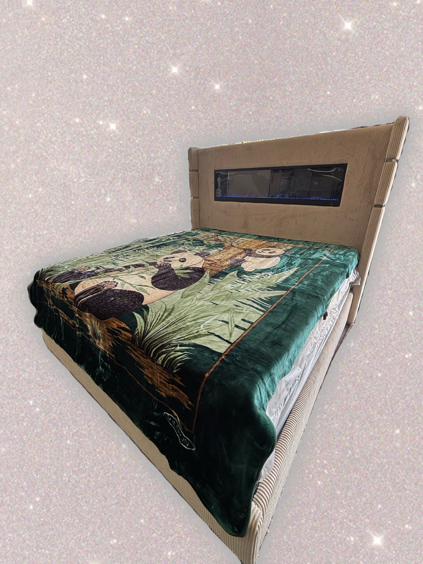 BM86 Solaron Blanket Korean Mink - Panda & Cub Green