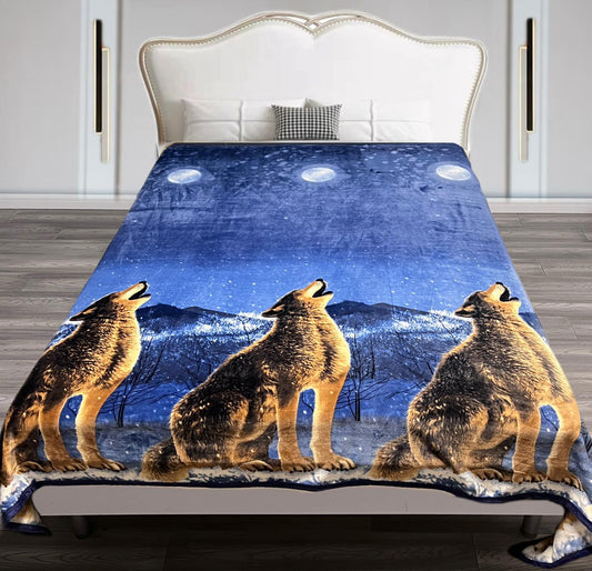 Royal Flannel Blanket - Howling Wolves